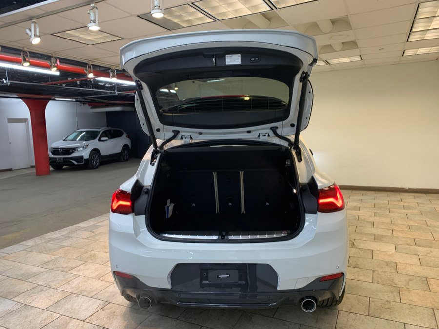 Used 2023 BMW X2 xDrive28i w/ M Sport Package image 40