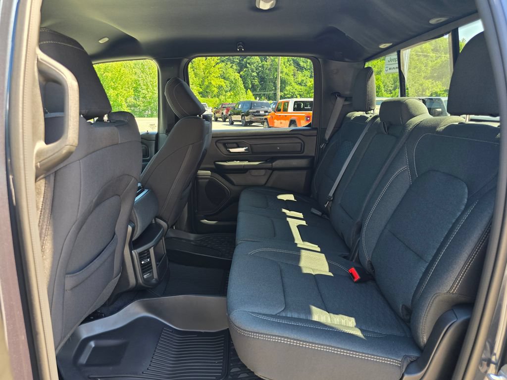 New 2026 RAM 1500 Classic Warlock AWD/4WD image 9