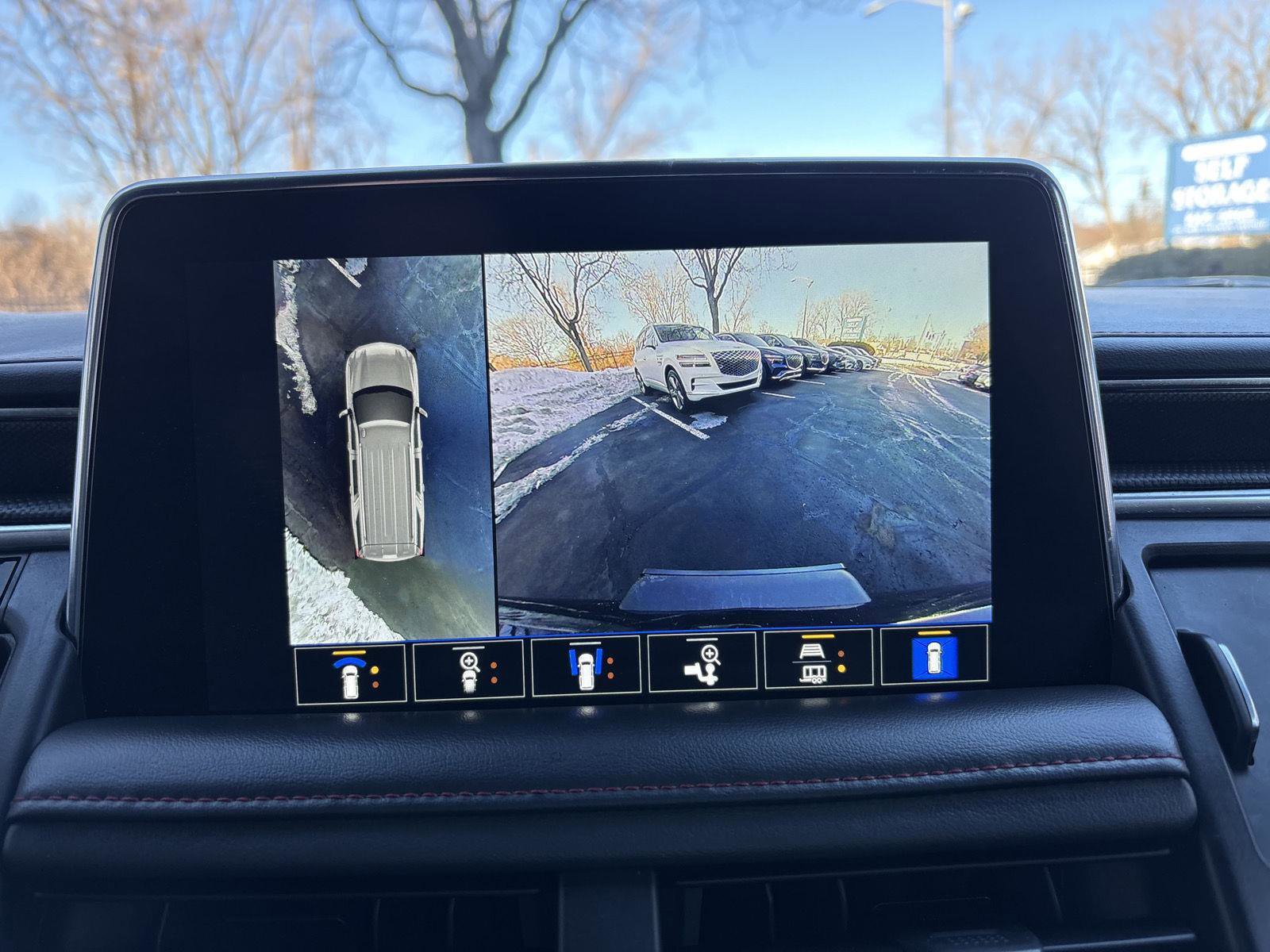 Used 2022 Chevrolet Tahoe RST w/ Luxury Package image 19