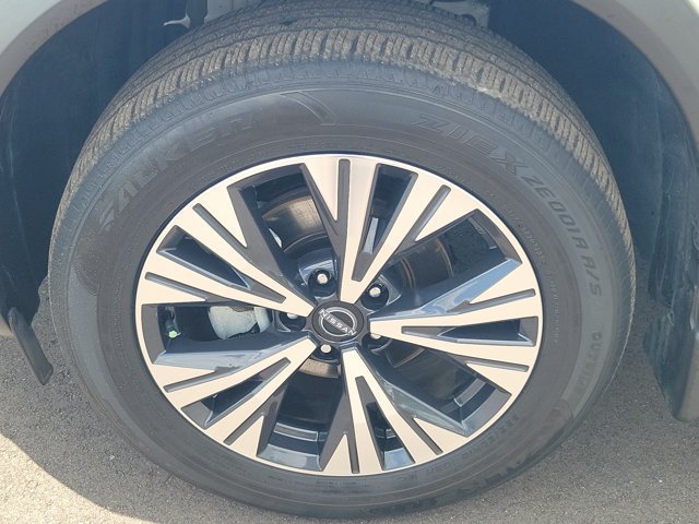 Certified 2023 Nissan Rogue SV FWD image 8