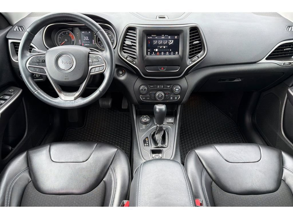 Used 2019 Jeep Cherokee Latitude Plus w/ Cold Weather Group image 15