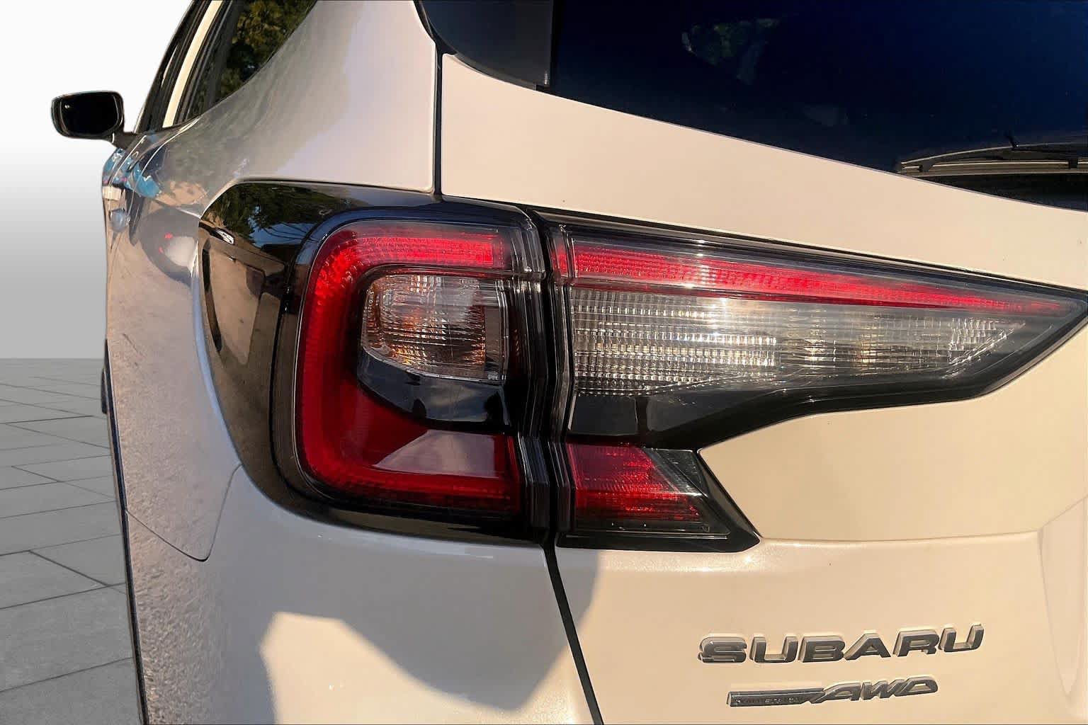 Used 2021 Subaru Outback Limited w/ Popular Package #2 AWD/4WD image 28