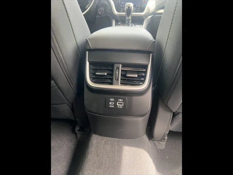 Used 2024 Subaru Outback Onyx Edition AWD/4WD image 21
