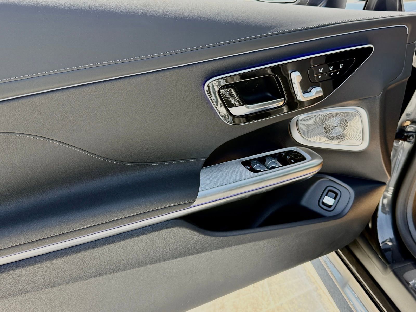 New 2026 Mercedes-Benz CLE 450 4MATIC Cabriolet image 16