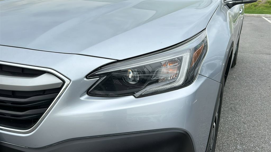 Used 2020 Subaru Outback Premium AWD/4WD image 7