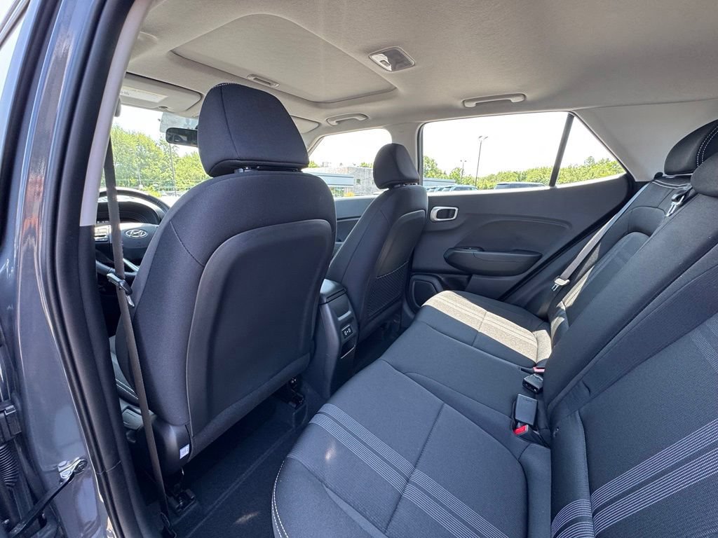 Used 2026 Hyundai Venue SEL FWD image 10