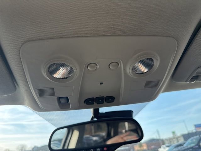 Used 2015 GMC Acadia Denali image 20