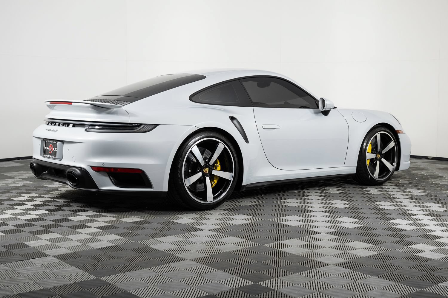 Used 2023 Porsche 911 Turbo S AWD/4WD image 8