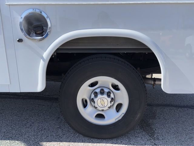 New 2024 Chevrolet Express 3500 w/ Power Convenience Package RWD image 19