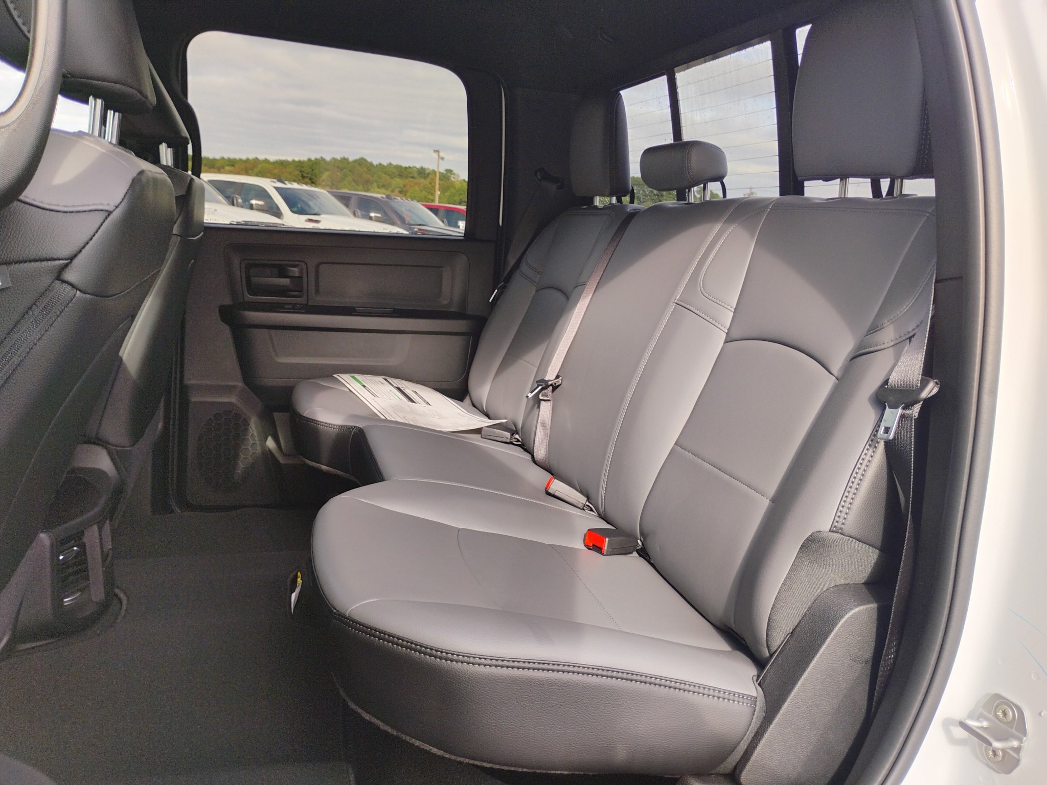 New 2027 RAM 3500 Tradesman AWD/4WD image 18