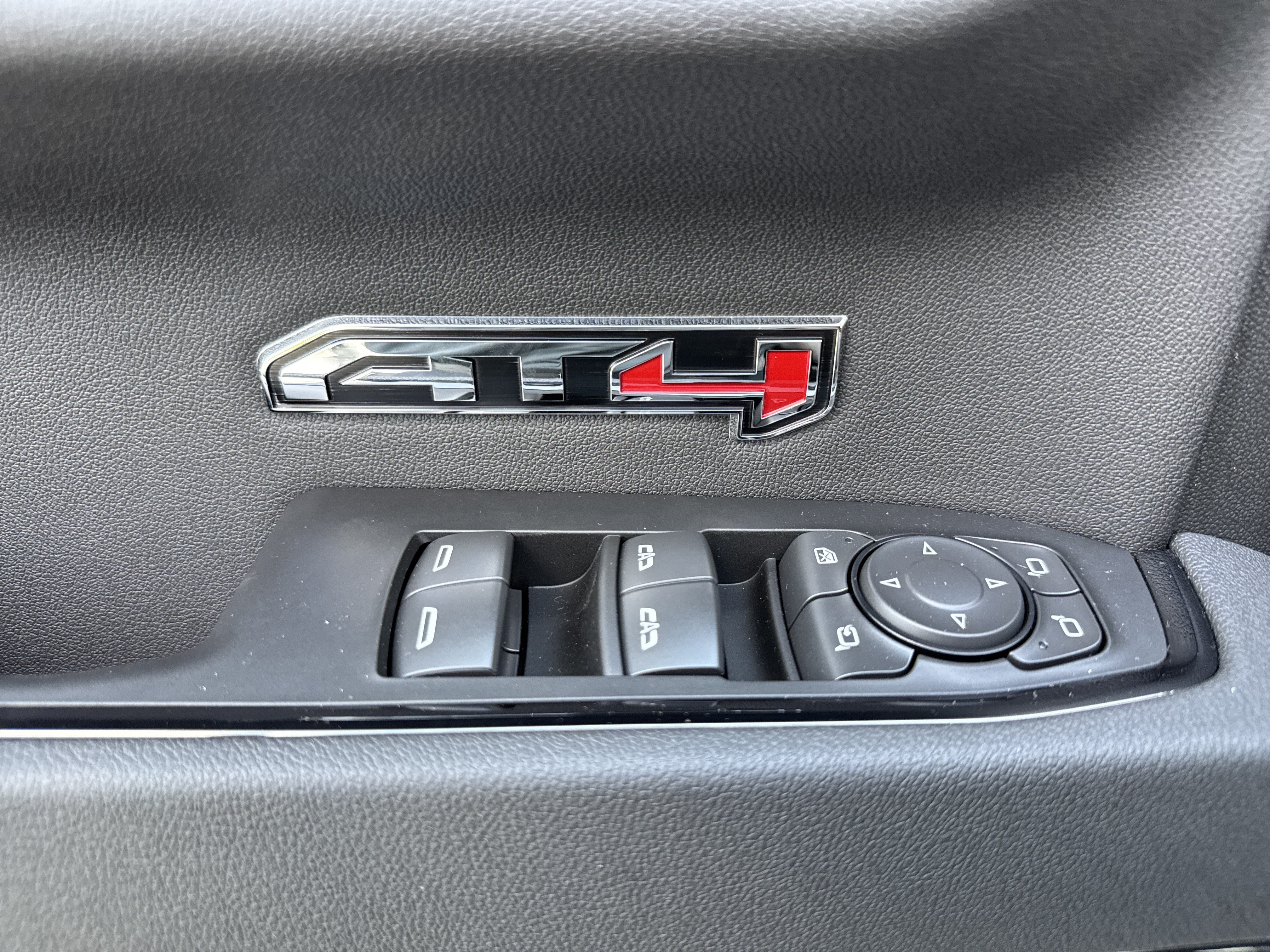 New 2026 GMC Sierra 1500 AT4 w/ AT4 Premium Package AWD/4WD image 15