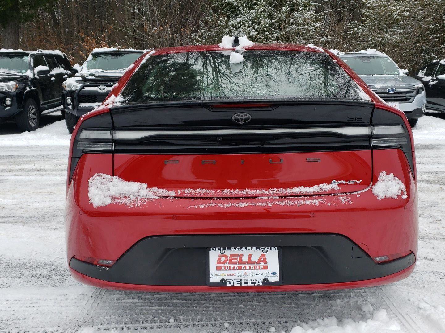 New 2026 Toyota Prius Plug-In Hybrid FWD image 6
