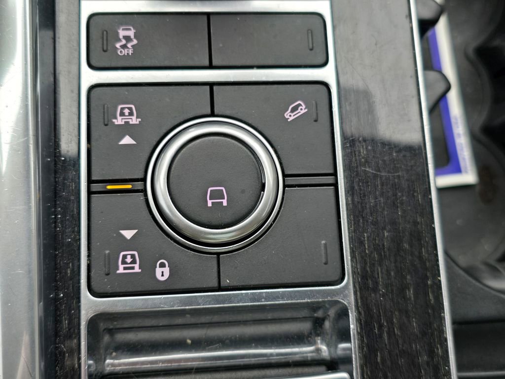 Used 2021 Land Rover Range Rover Sport HSE Silver Edition image 75