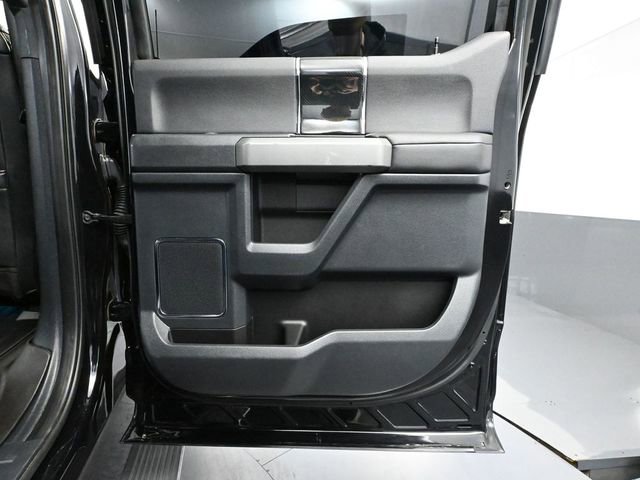 Used 2022 Ford F350 Platinum image 39