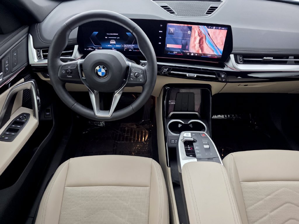Used 2024 BMW X1 xDrive28i w/ Convenience Package AWD/4WD image 12