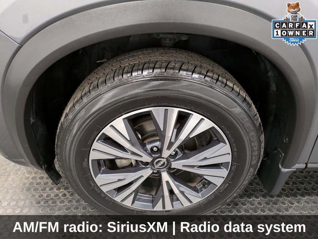 Used 2023 Nissan Rogue SV w/ SV Premium B Package image 9