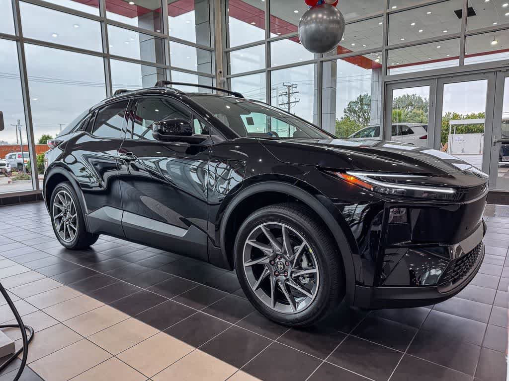 New 2026 Toyota C-HR AWD/4WD image 3