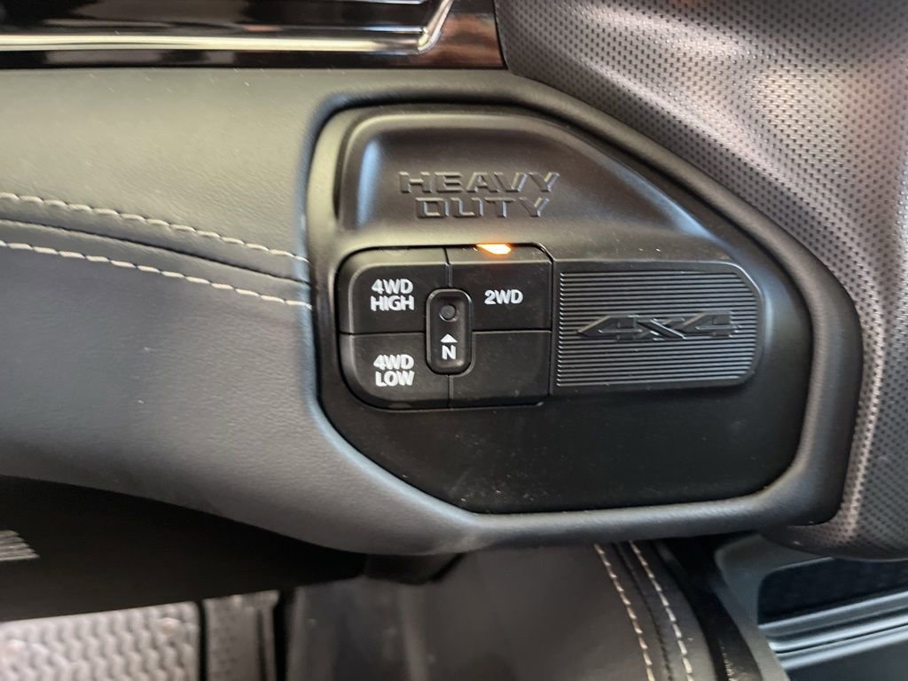New 2023 RAM 2500 Limited image 9