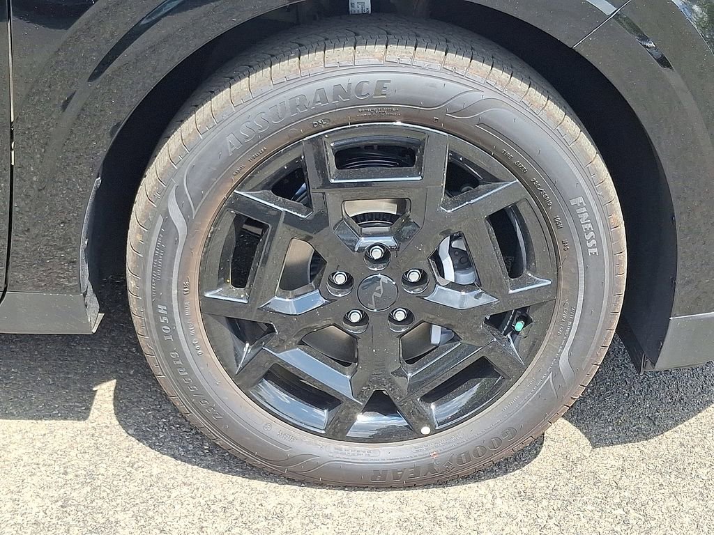 New 2026 Kia Carnival SX w/ SX Dark Edition Package image 8