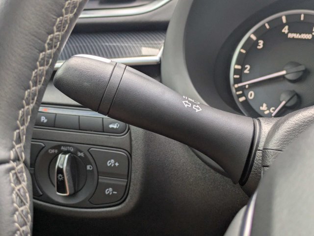 Used 2025 INFINITI QX50 Sport AWD/4WD image 30