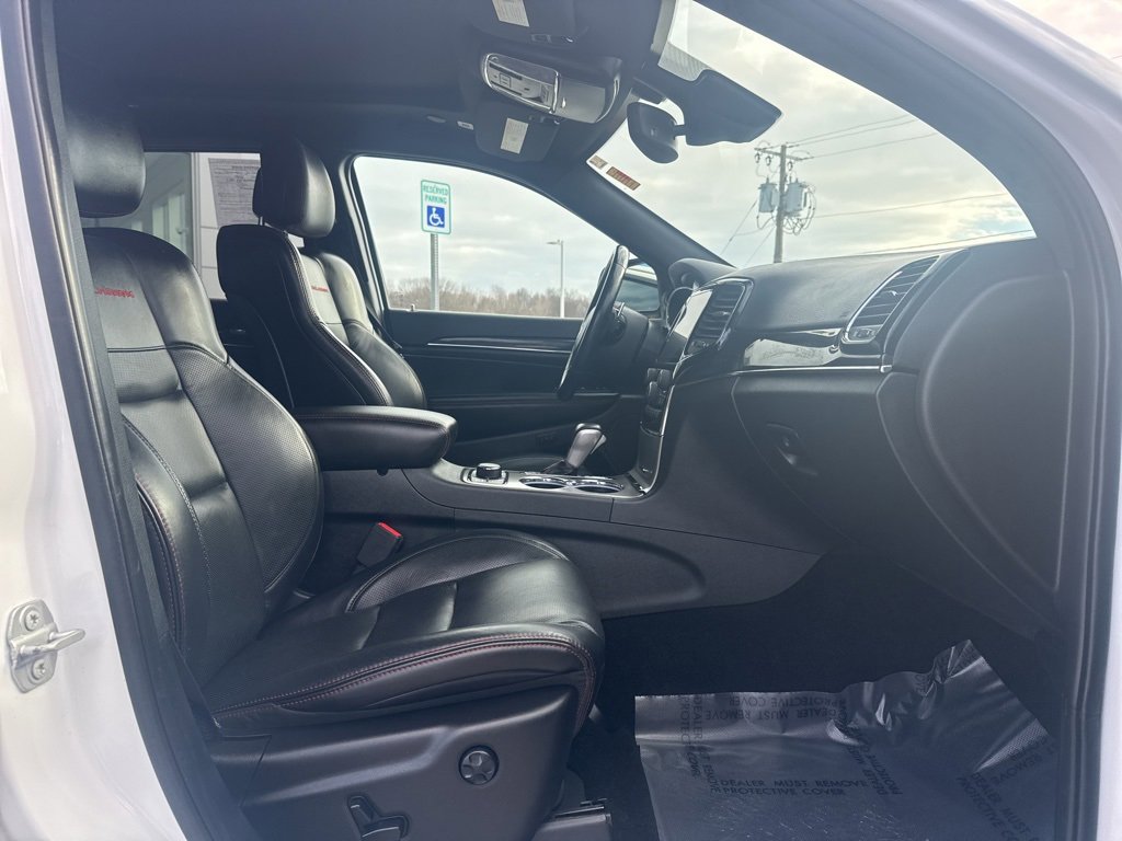 Used 2021 Jeep Grand Cherokee Trailhawk w/ Trailhawk Luxury Group image 13