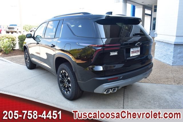New 2027 Chevrolet Traverse Z71 w/ Enhanced Driving Package AWD/4WD image 7