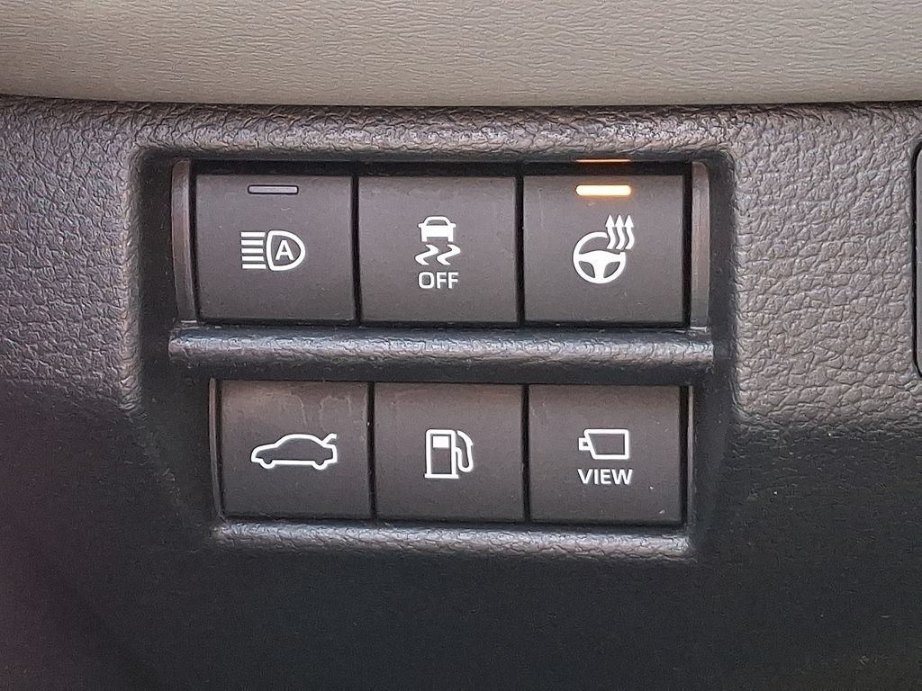 Used 2022 Toyota Avalon Limited w/ Advanced Safety Package FWD image 24