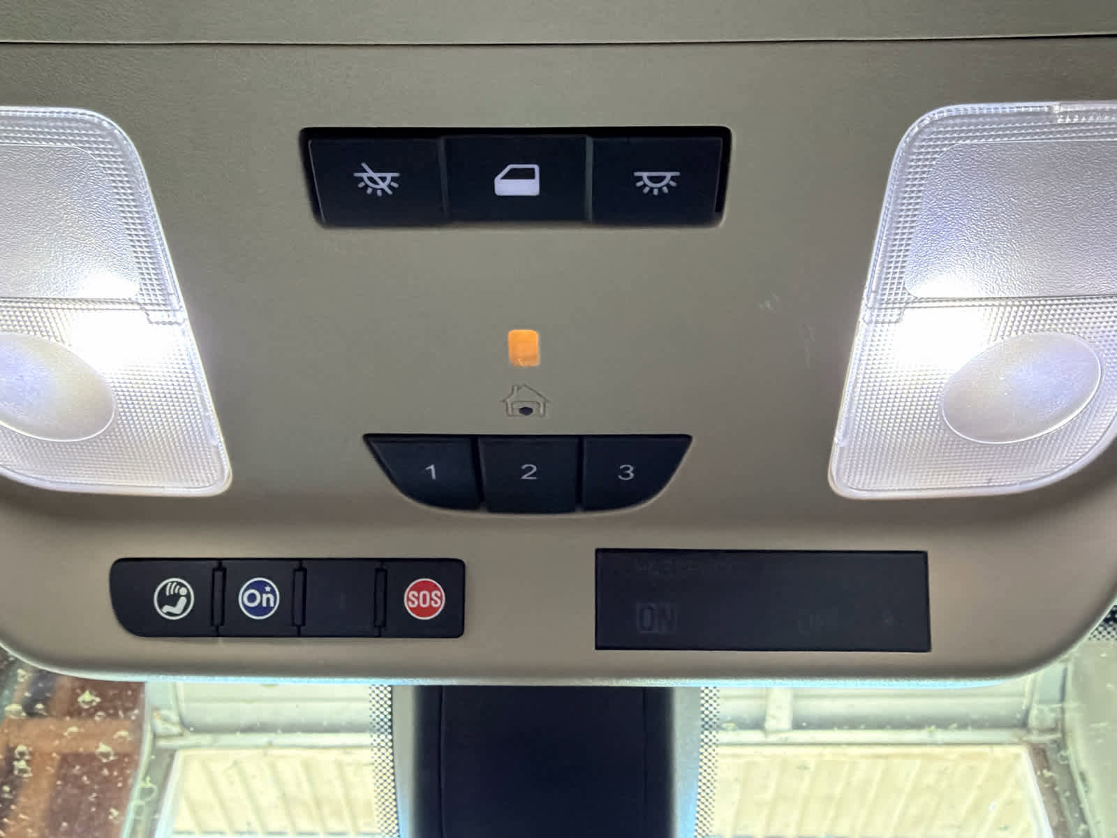 Used 2018 Buick Envision Preferred image 38