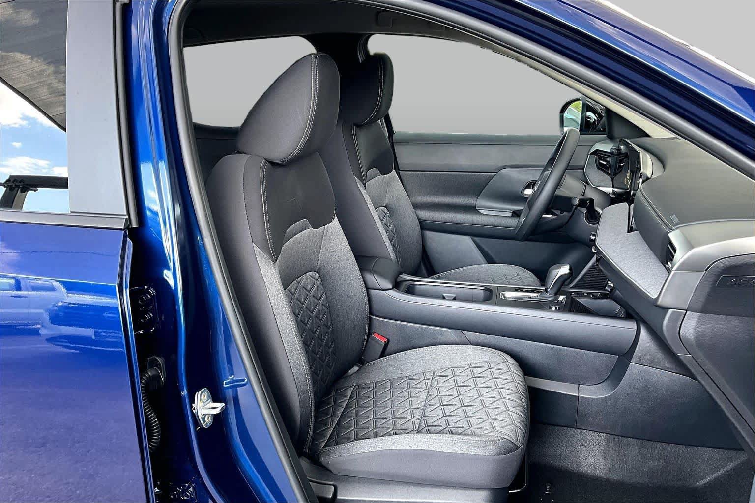 Certified 2026 Nissan Kicks SV FWD image 9