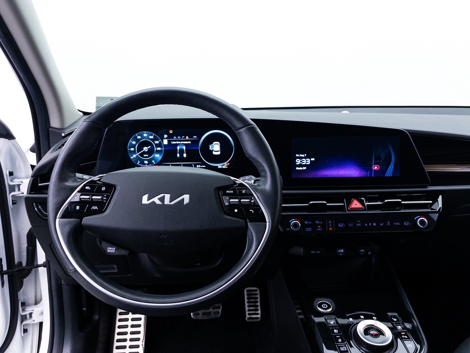 Certified 2023 Kia Niro Wave FWD image 5