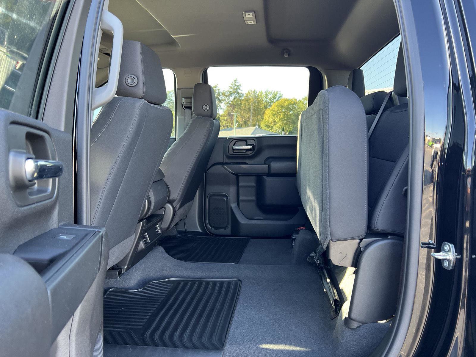 Used 2023 Chevrolet Silverado 2500 Custom w/ Custom Value Package image 38