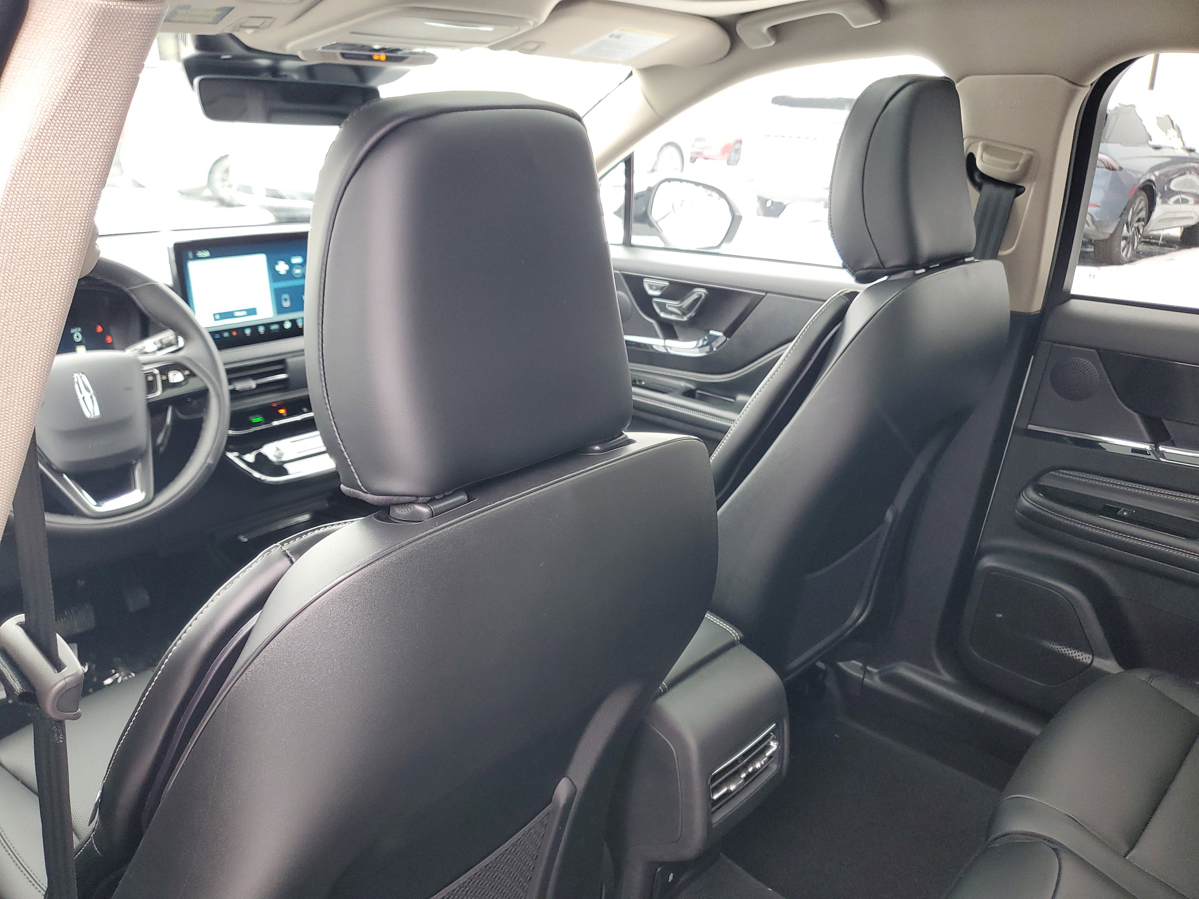 New 2026 Lincoln Corsair Premiere image 27