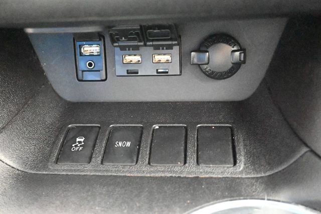 Used 2019 Toyota Highlander XLE FWD image 39