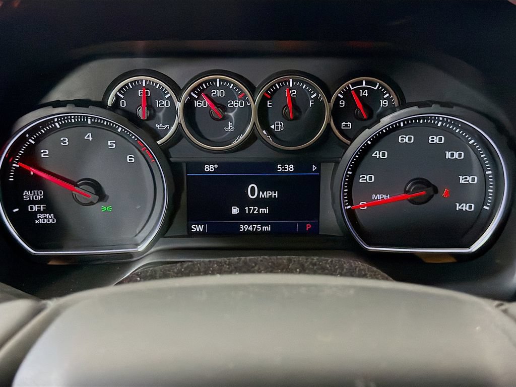 Used 2021 Chevrolet Suburban RST RWD image 16