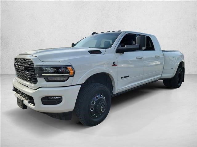 Used 2022 RAM 3500 Limited image 1
