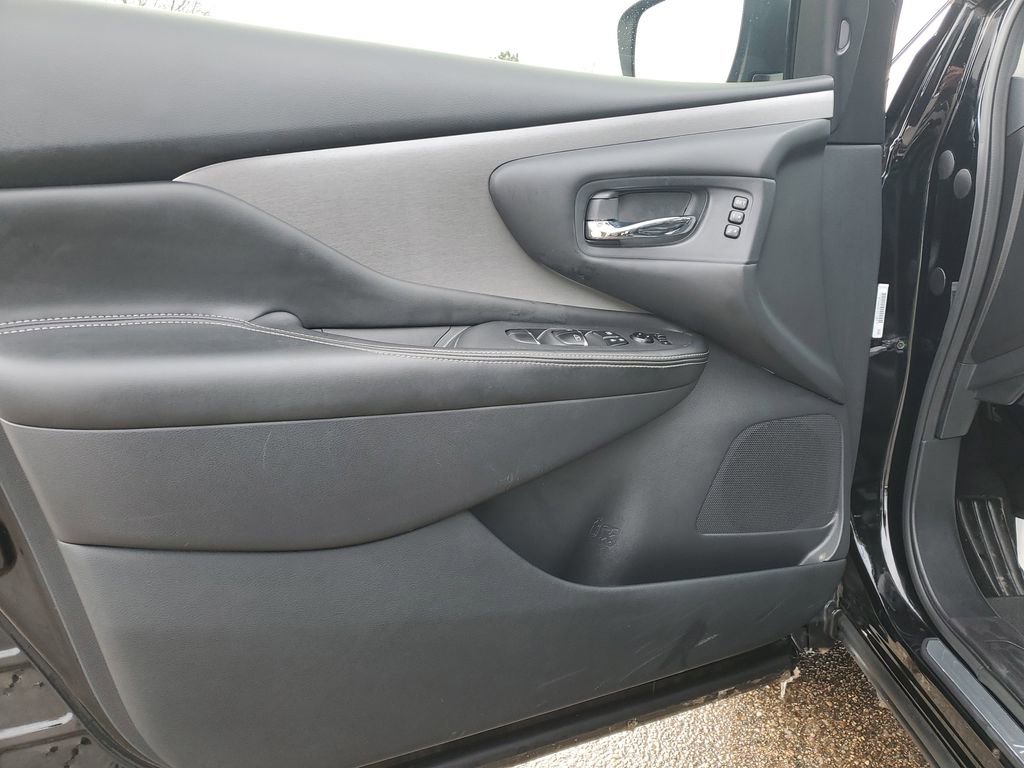 Used 2020 Nissan Murano SL image 18