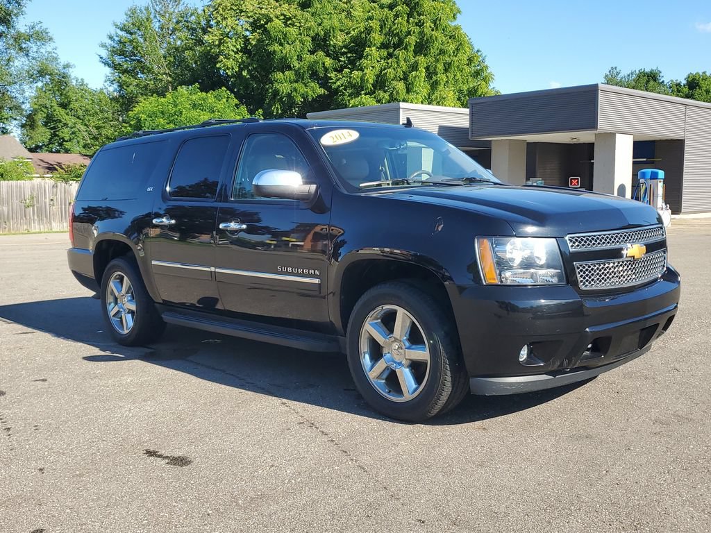 Used 2014 Chevrolet Suburban LTZ AWD/4WD image 3