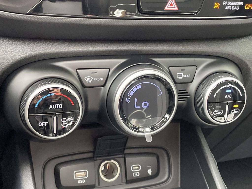 New 2026 Hyundai Venue SEL image 28