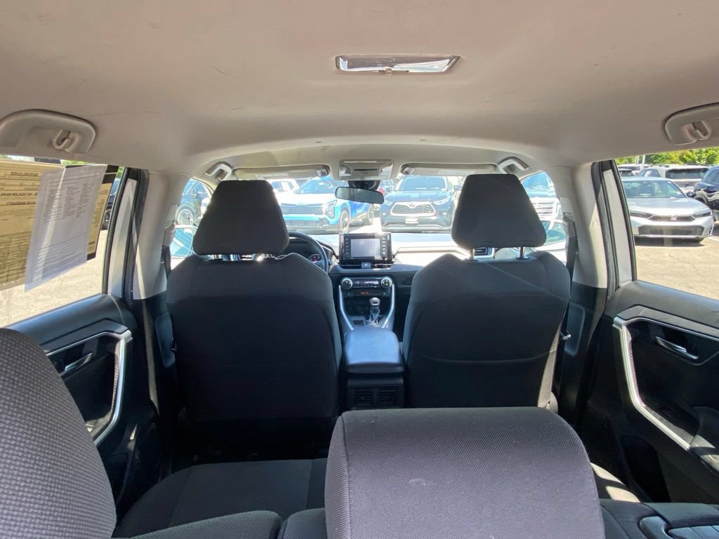 Used 2021 Toyota RAV4 XLE FWD image 24