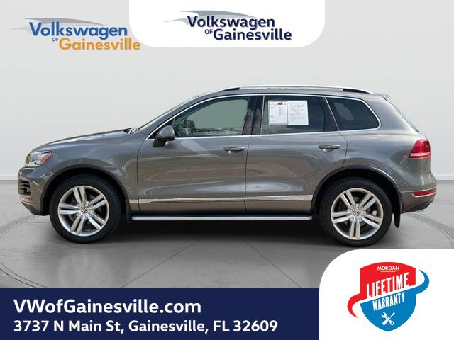 Used 2014 Volkswagen Touareg Executive AWD/4WD image 7