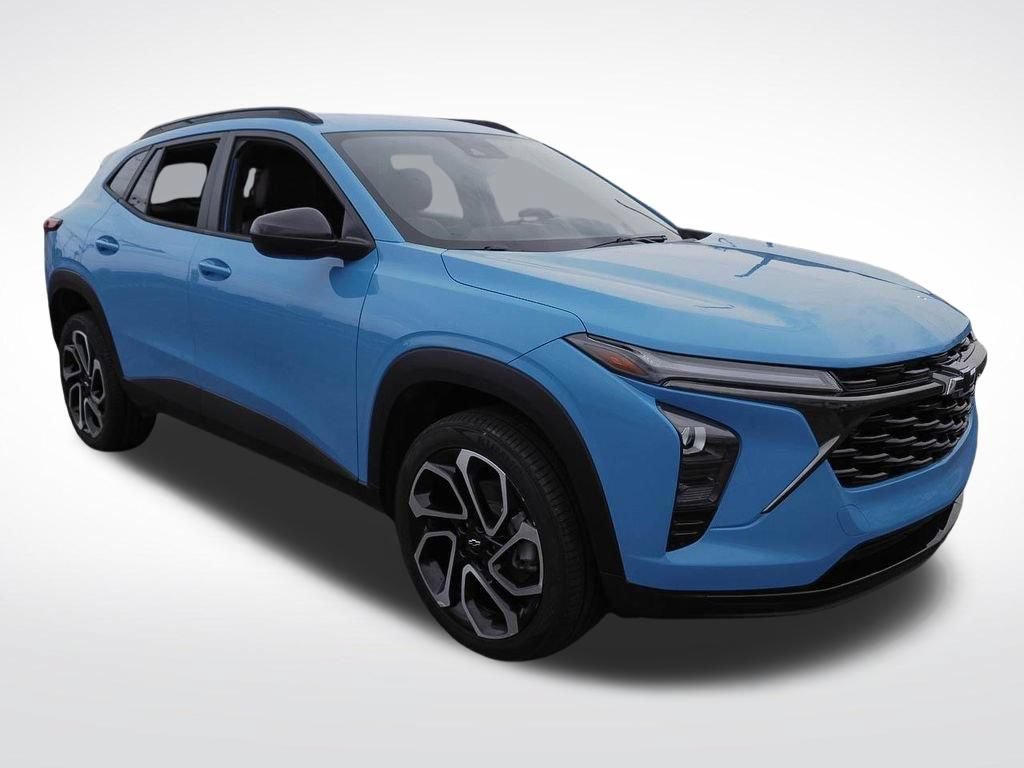 Certified 2024 Chevrolet Trax RS FWD image 3
