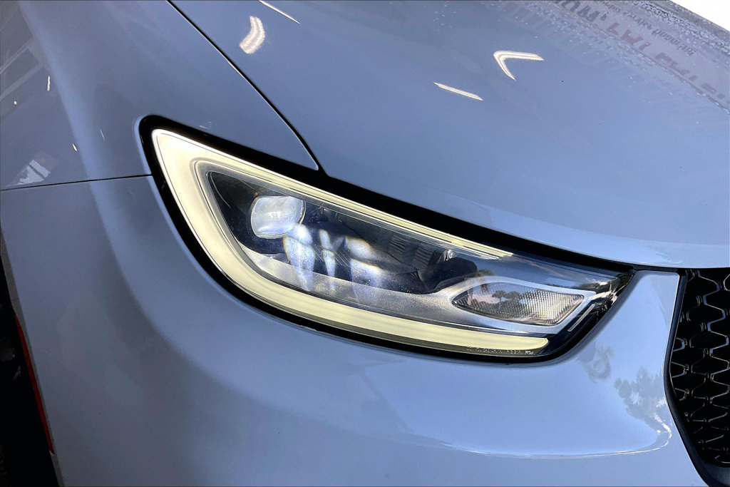 Used 2025 Chrysler Pacifica Limited FWD image 27