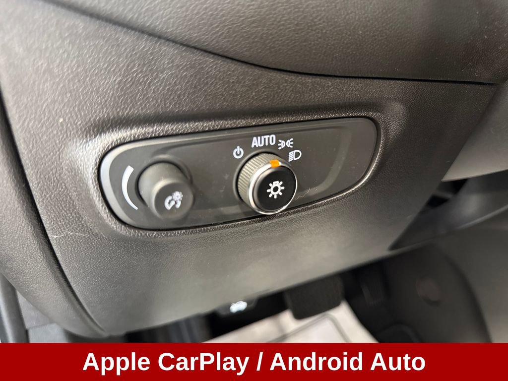 Used 2023 Chevrolet Equinox RS AWD/4WD image 9