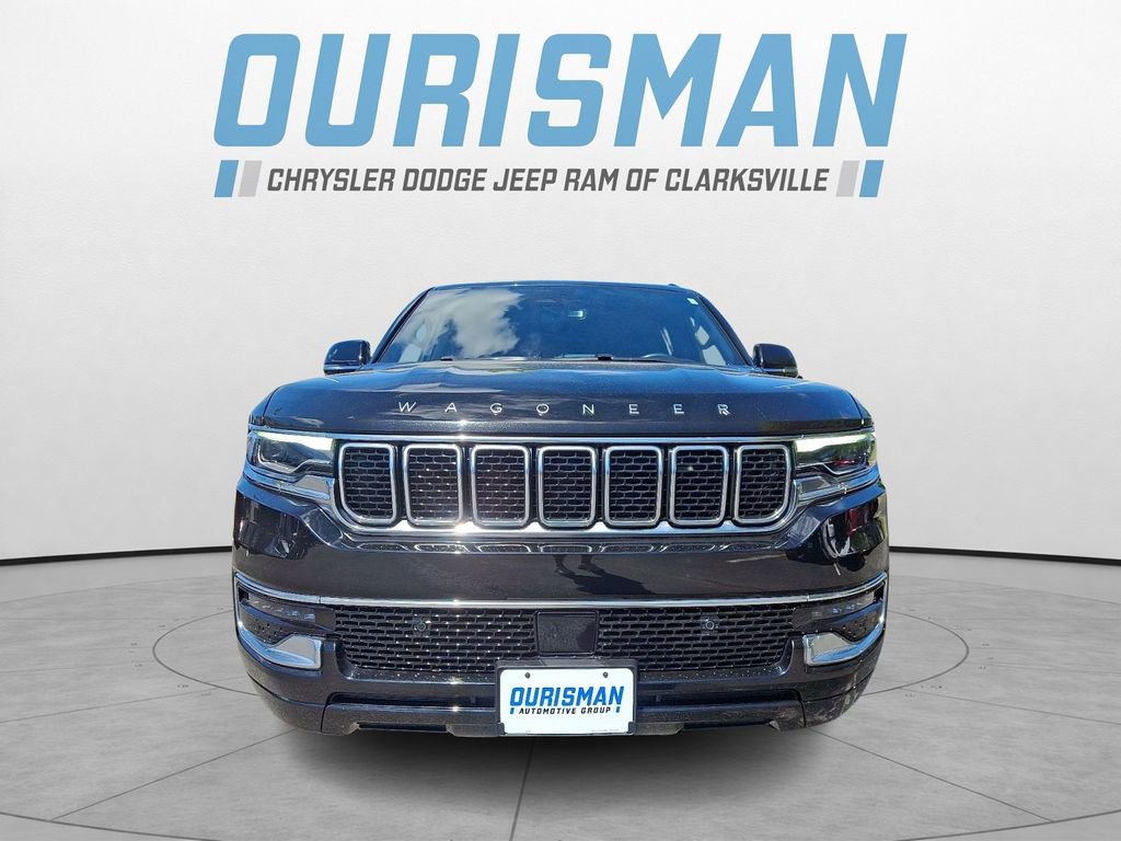 Used 2024 Jeep Wagoneer 4WD image 2