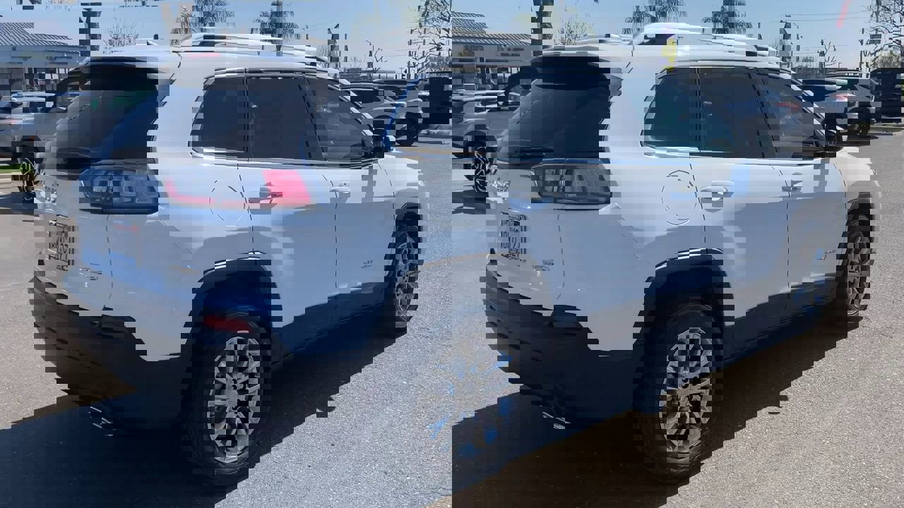 Used 2021 Jeep Cherokee Latitude Lux w/ Sun & Sound Group image 7