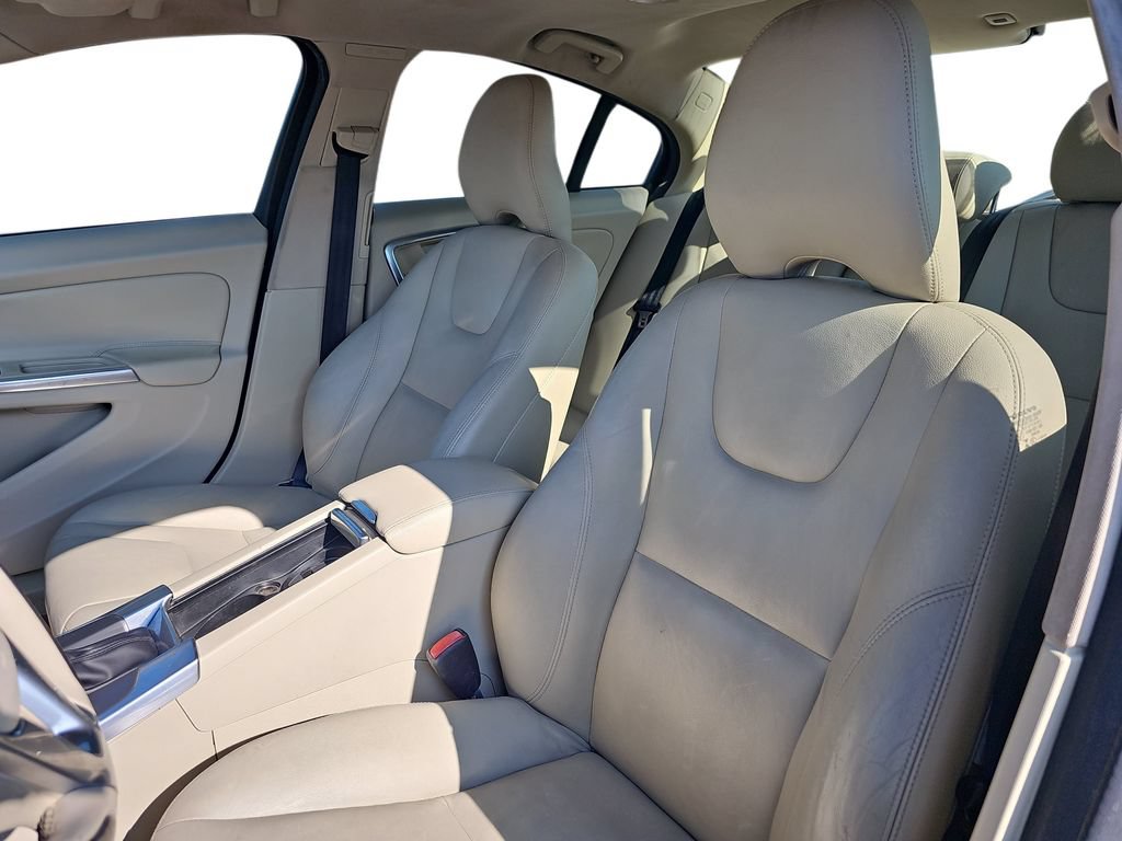 Used 2016 Volvo S60 T5 Premier w/ Convenience Package FWD image 15