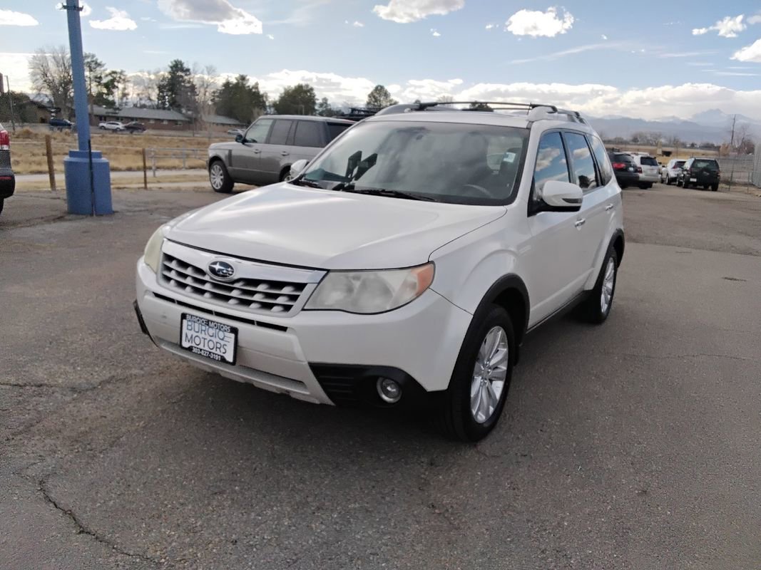 Used 2012 Subaru Forester 2.5X Touring w/ Rugged Pkg 1
