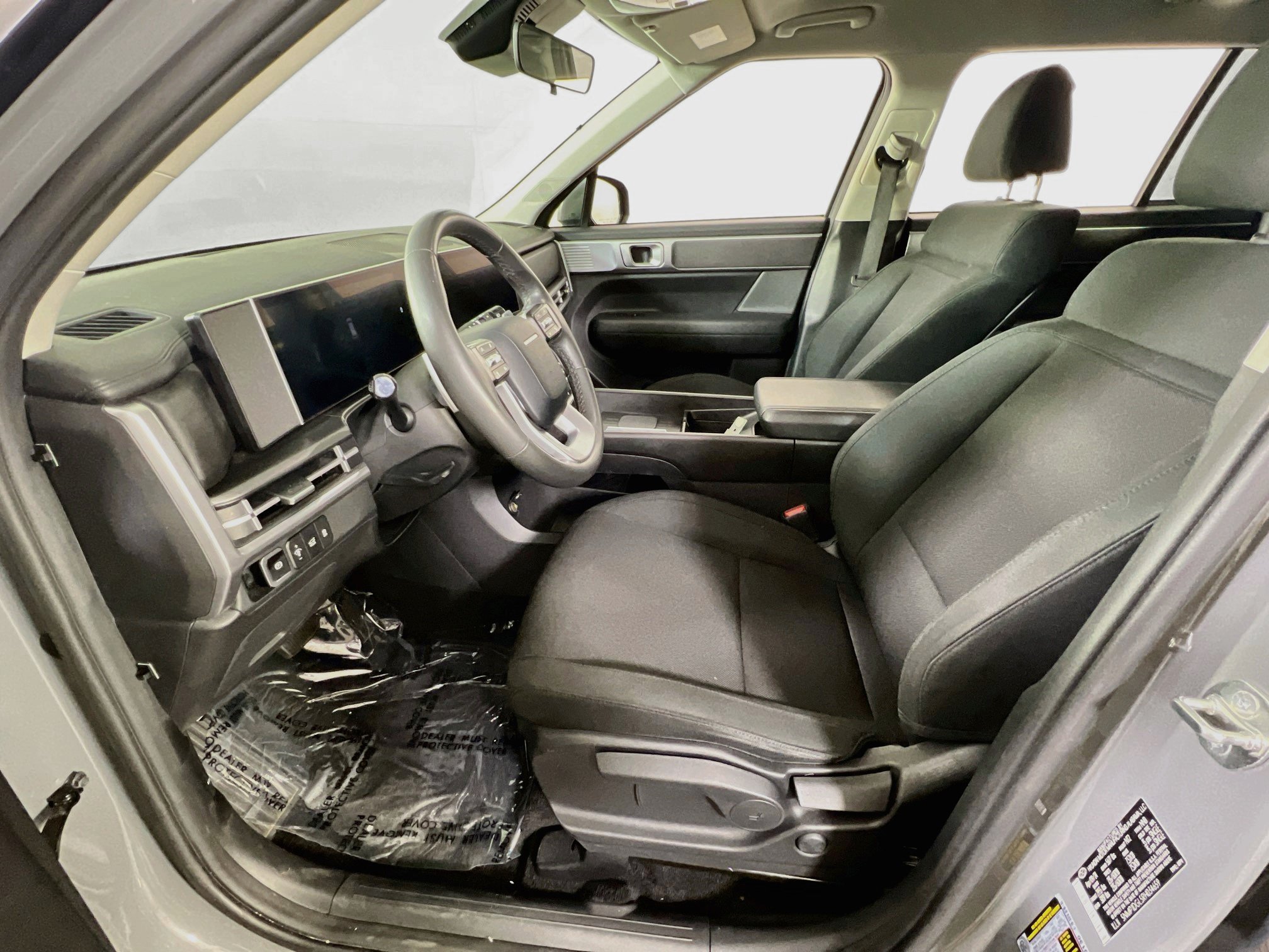 Used 2024 Hyundai Santa Fe SE AWD/4WD image 19