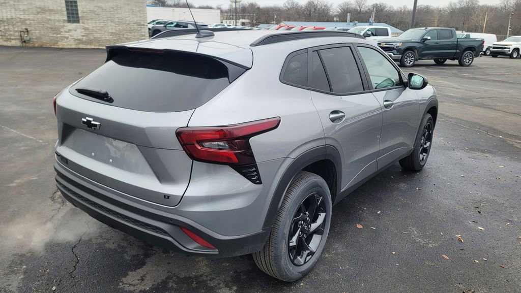 New 2026 Chevrolet Trax LT image 12