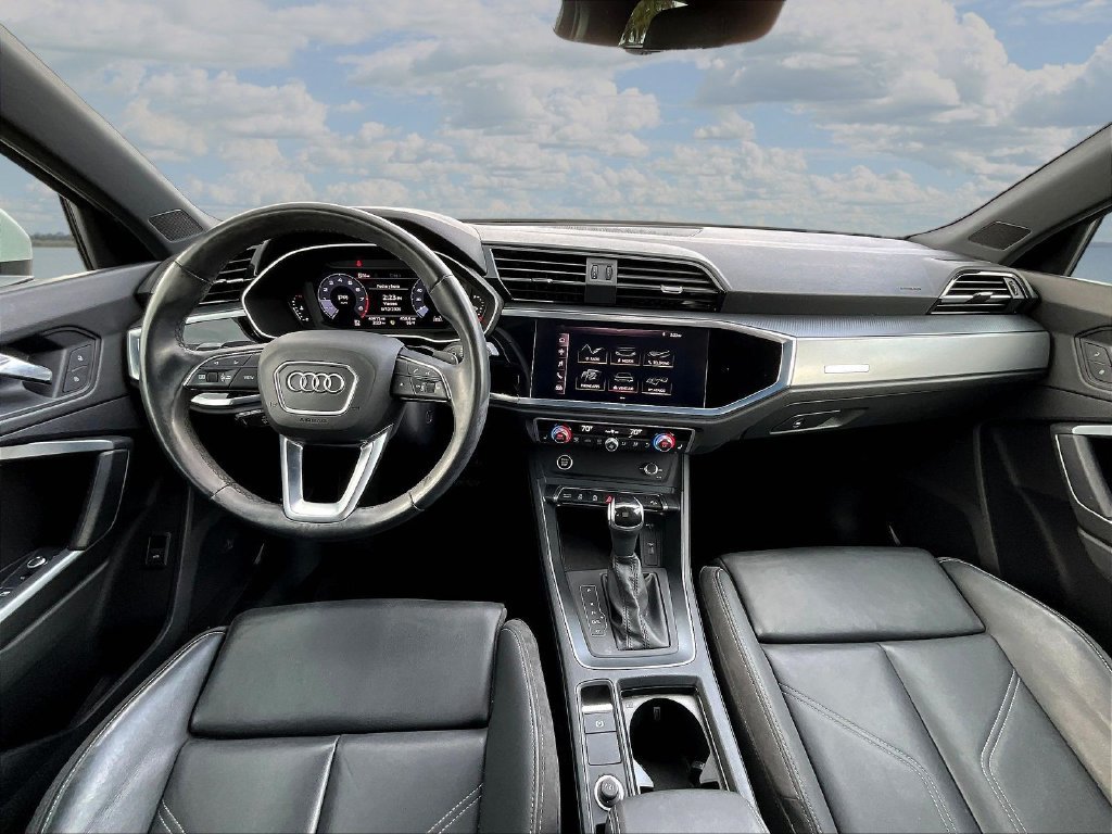 Used 2021 Audi Q3 2.0T Premium AWD/4WD image 7